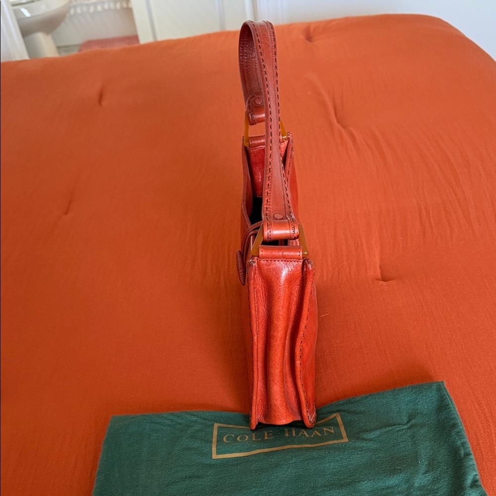Cole Haan Neo Vintage early 2,000’s Leather Shoulder Bag - Picture 3 of 8